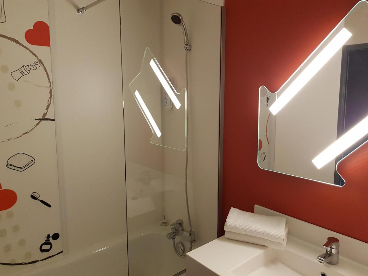 Ibis Budget Saint Christol Les Ales Exterior photo